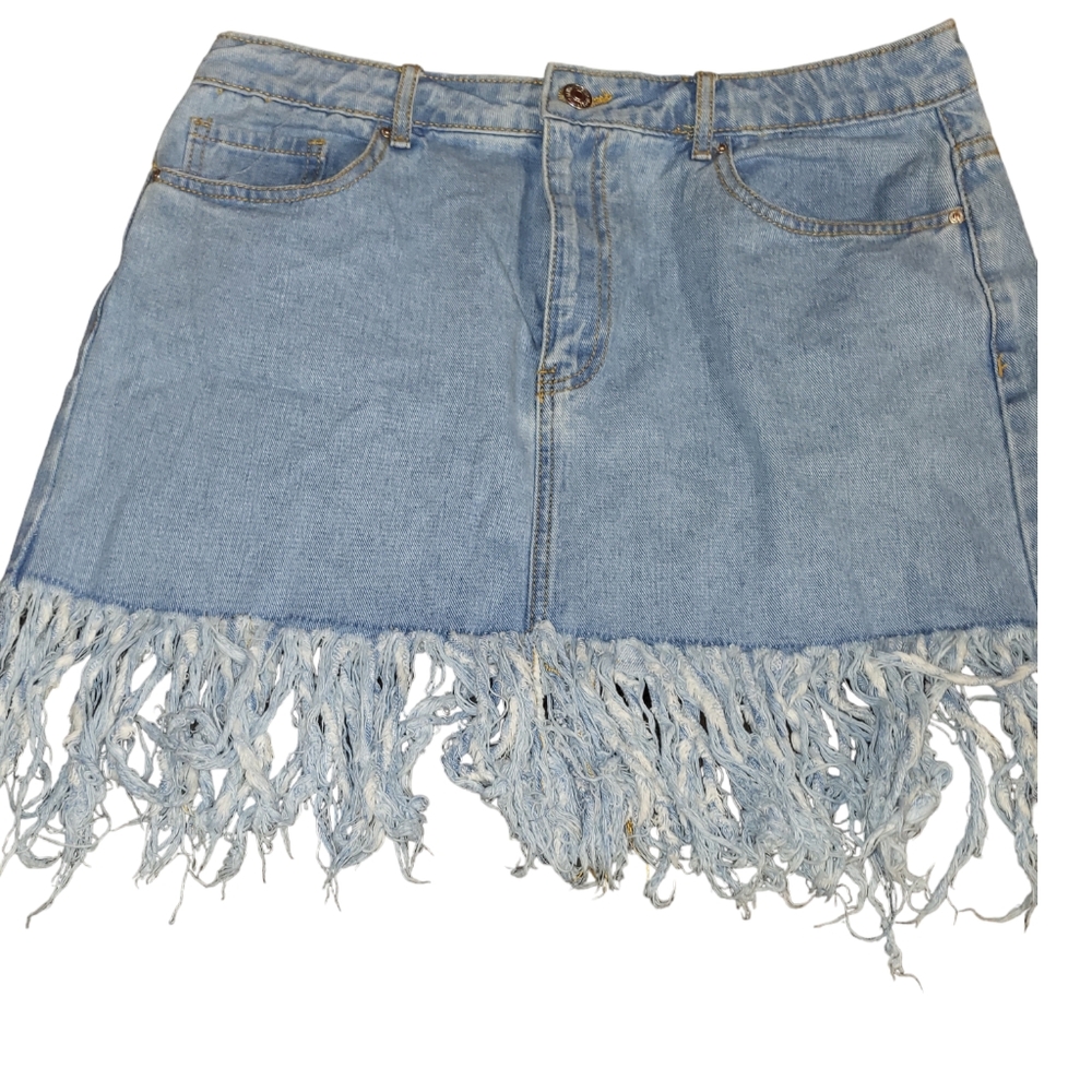 NWT-Forever 21 distressed denim skirt with fringe